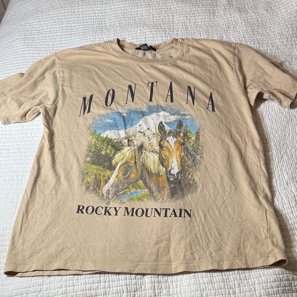 Forever 21 Montana Graphic Tan T-Shirt for men size S